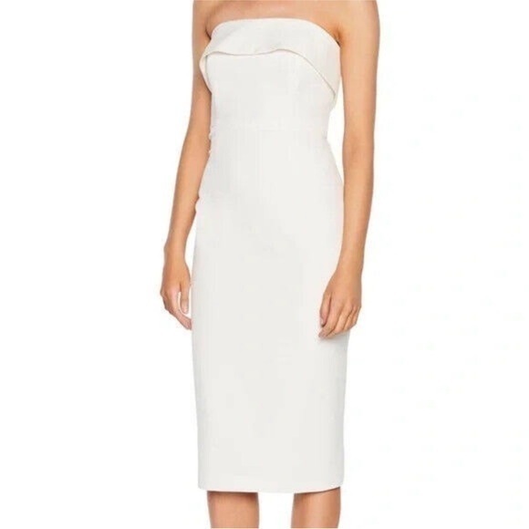Bardot Dresses & Skirts - Bardot Georgia Dress in white